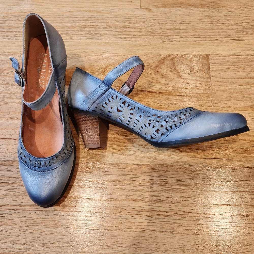 Spring Step L'Artiste size EU42 US 10.5/11 Never Worn